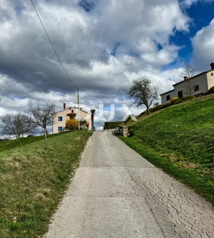 Land In Cerovlje, Croatia (1.297 M²)
