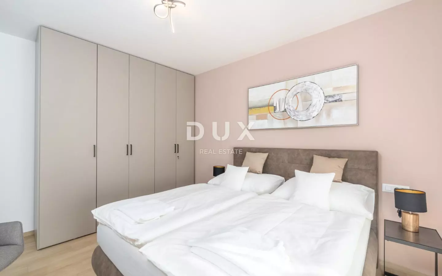 4-bedroom Villa In Poreč, Croatia (207 M²)