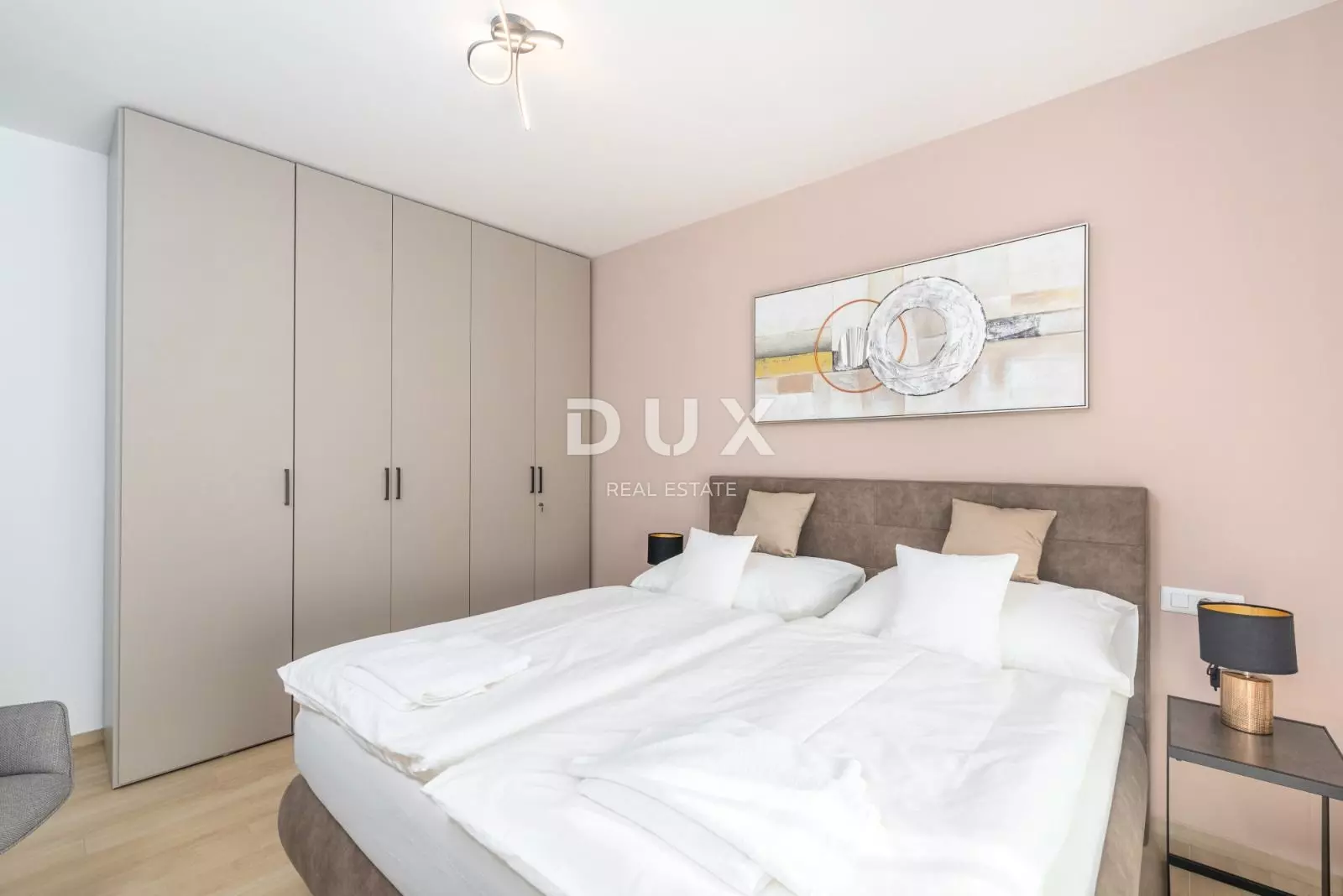 1767187792_1000055822-74f430 4-bedroom Villa In Poreč, Croatia (207 M²)