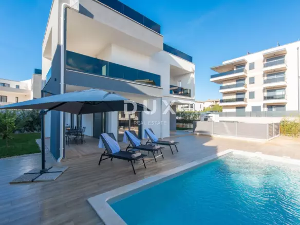 4-bedroom Villa In Poreč, Croatia (207 M²)