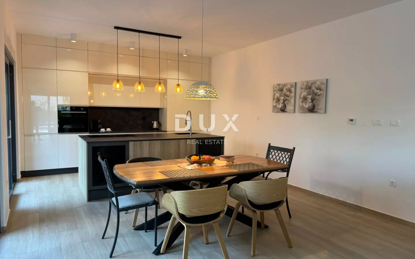 4-bedroom Villa In Poreč, Croatia (207 M²)