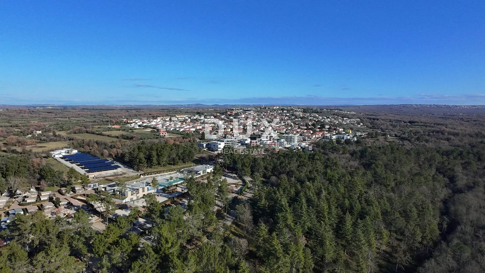 1767193123_house_tar_vabriga-4-3ea9d5 4-bedroom Villa In Poreč, Croatia (207 M²)