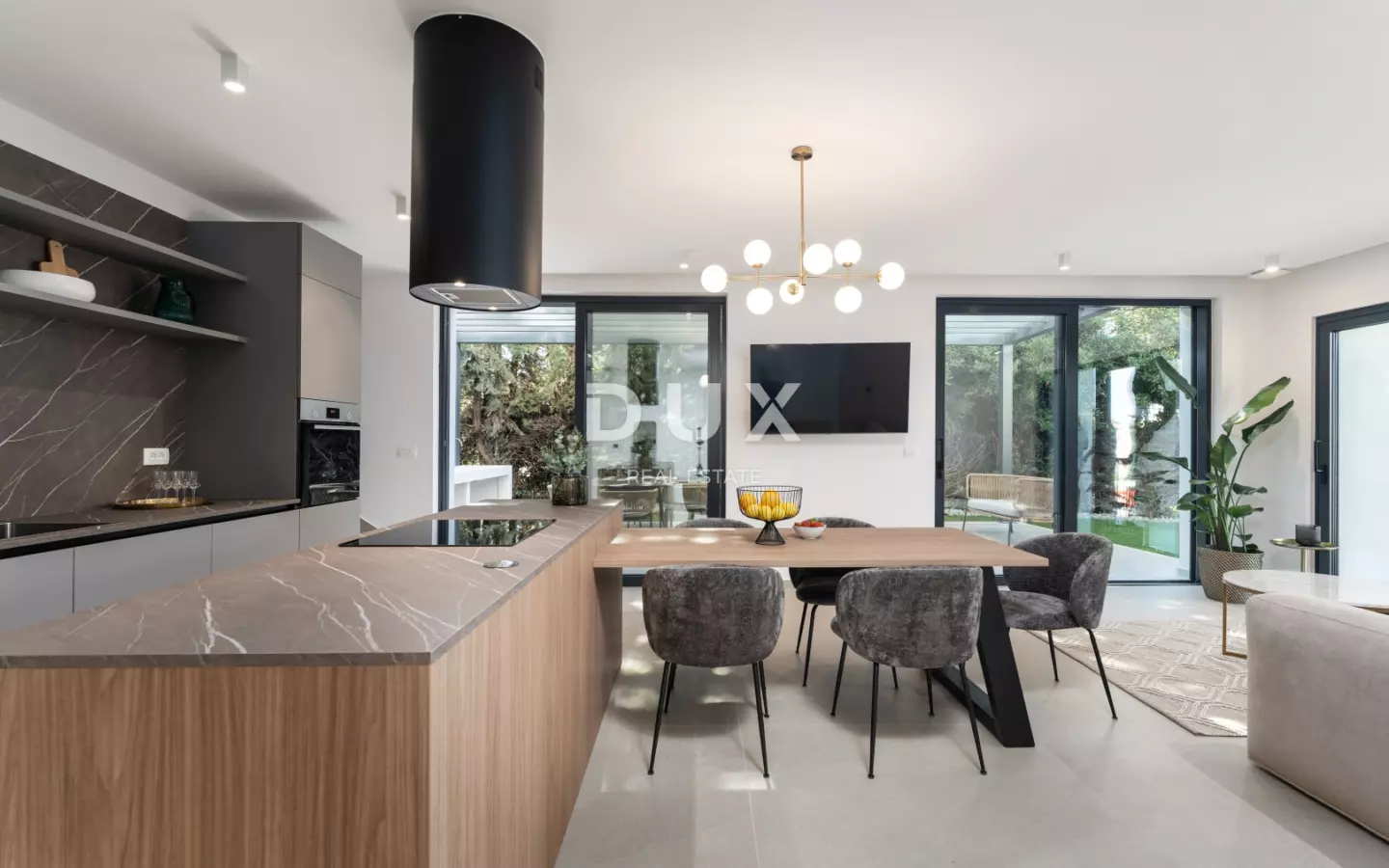 9-bedroom Villa In Poreč, Croatia (683 M²)