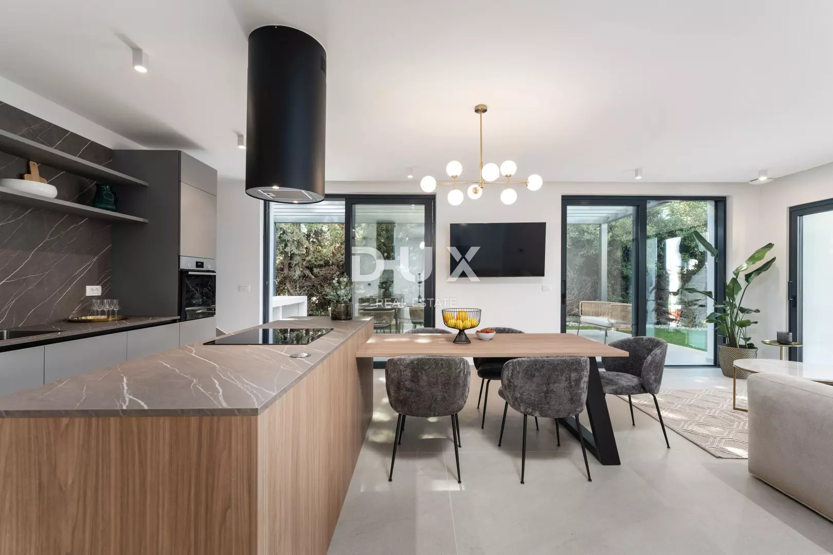 9-bedroom Villa In Poreč, Croatia (683 M²)