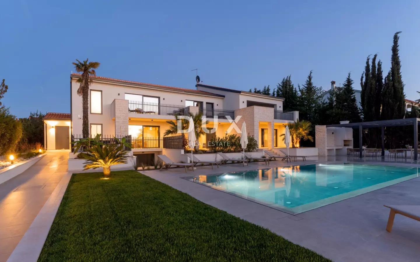 9-bedroom Villa In Poreč, Croatia (683 M²)