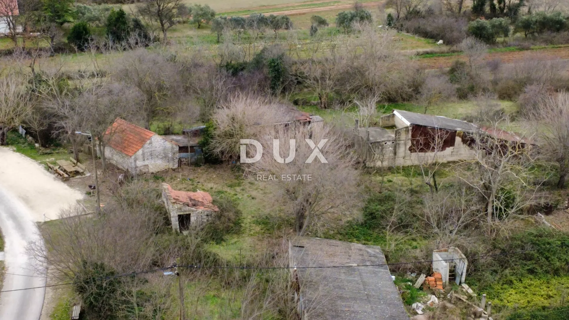 1770111866_dji_fly_20260203_092526_109_1770107202375_photo_optimized-ed2c75 Land In Zemunik Donji, Croatia (2.432 M²)