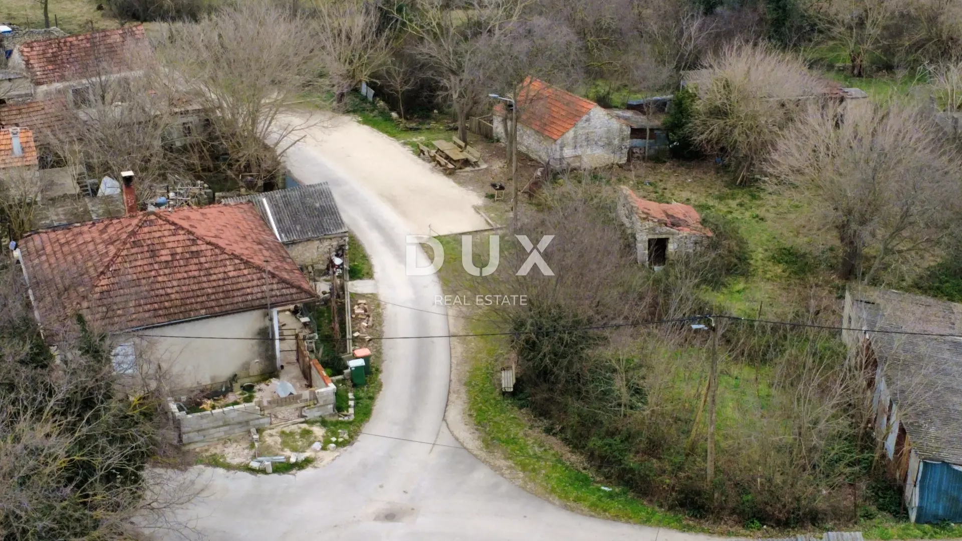 1770111957_dji_fly_20260203_092458_107_1770107206785_photo_optimized-eebfd7 Land In Zemunik Donji, Croatia (2.432 M²)