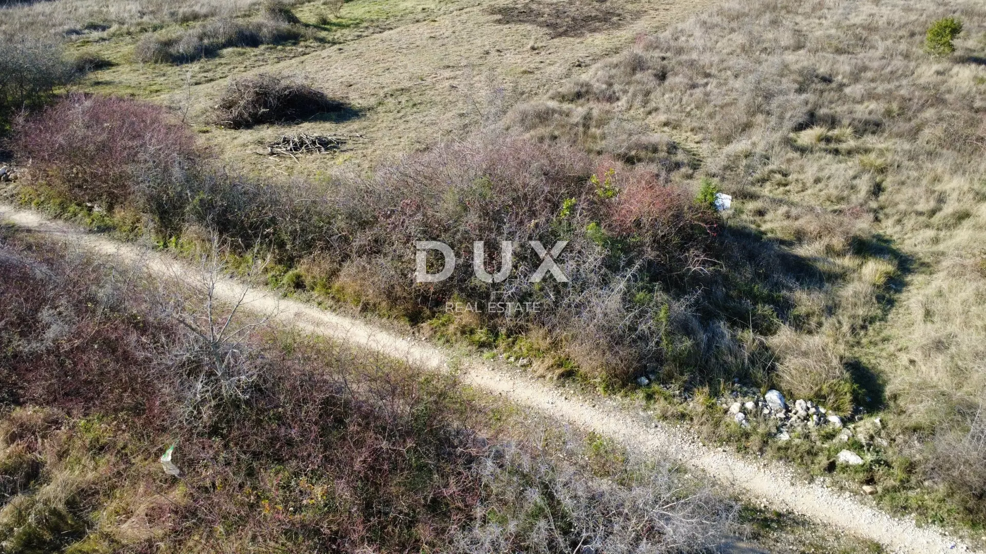 Land In Crno, Croatia (900 M²)