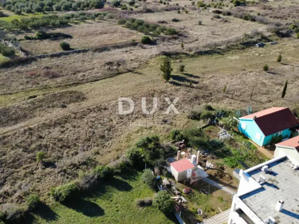 Land In Crno, Croatia (900 M²)