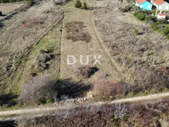Land In Crno, Croatia (900 M²)