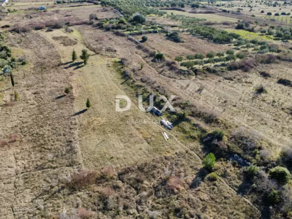 Land In Crno, Croatia (900 M²)