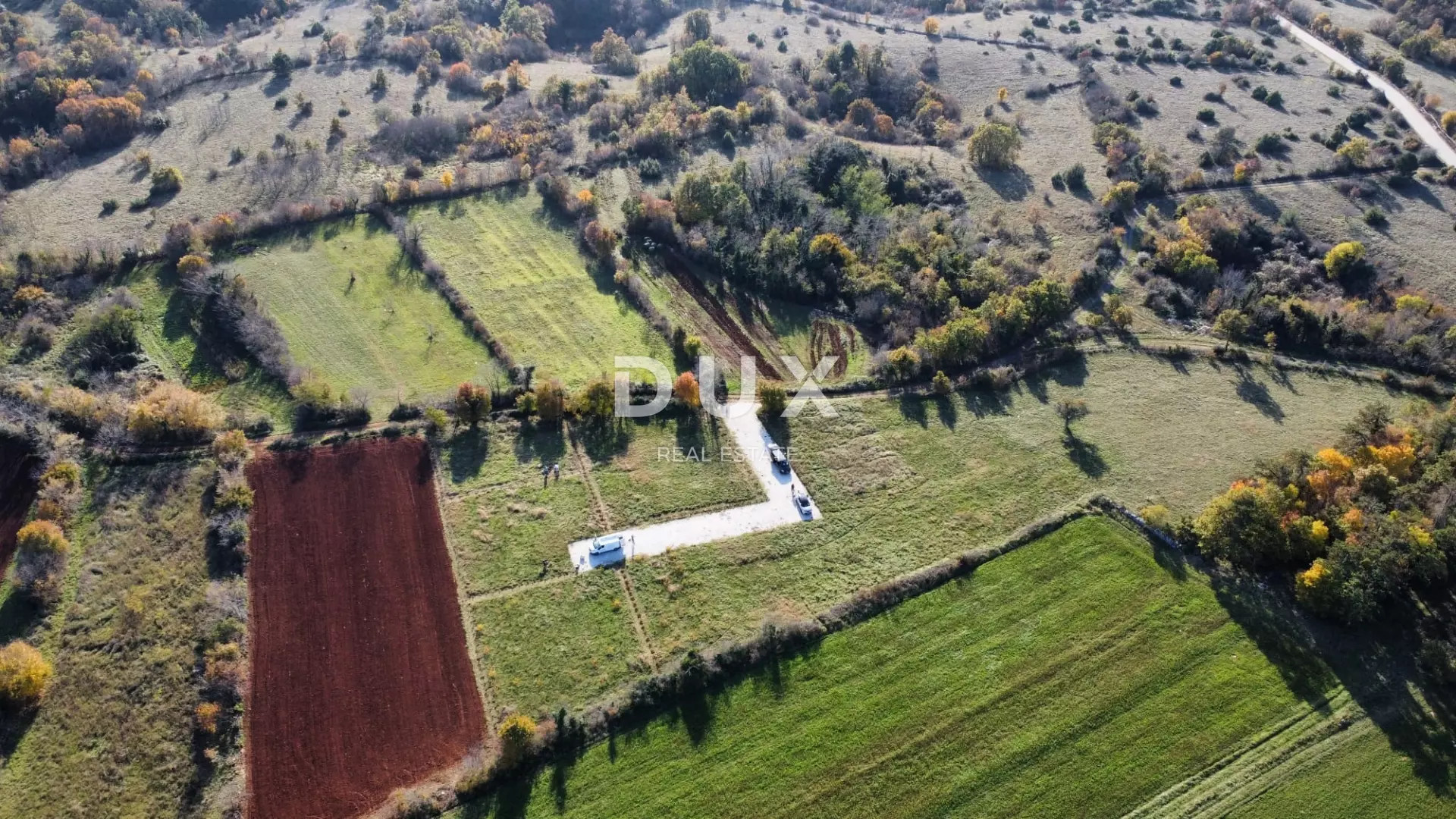 Land In Cere, Croatia (665 M²)