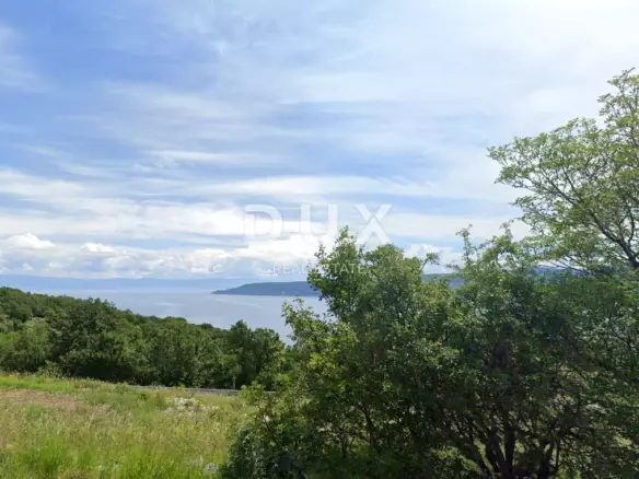 Land In Brseč, Croatia (4.886 M²)