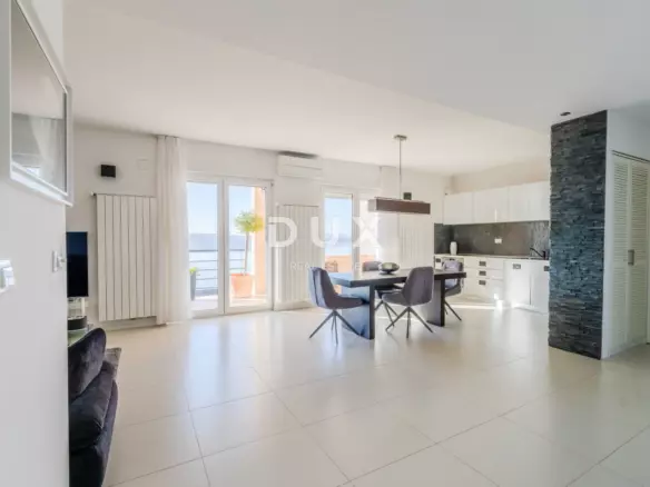 6-bedroom Villa In Crikvenica, Croatia (352 M²)