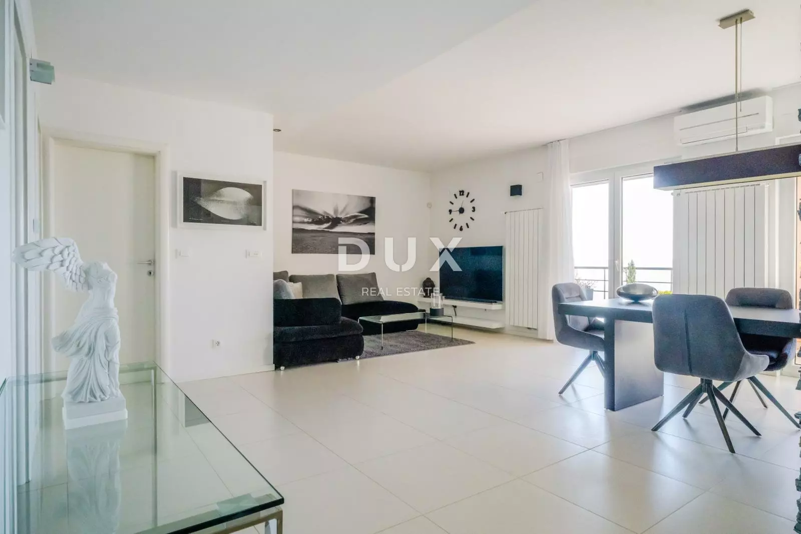 6-bedroom Villa In Crikvenica, Croatia (352 M²)