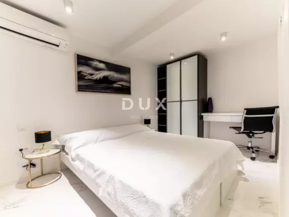 6-bedroom Villa In Crikvenica, Croatia (352 M²)