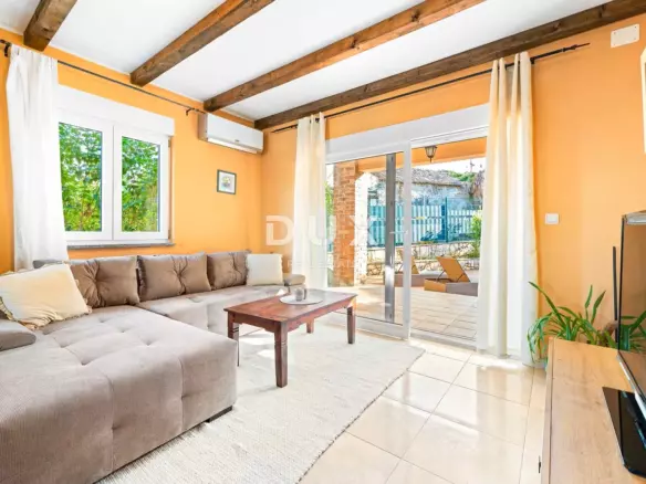 4-bedroom Villa In Funtana, Croatia (238 M²)