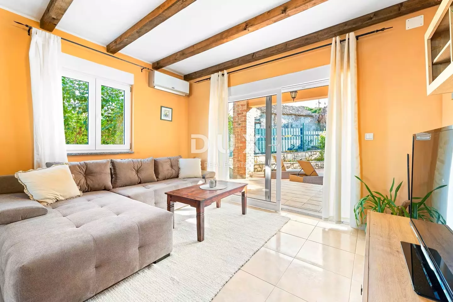 1770666278_11d94169-c526-450c-9f9f-2ca1bcdc56c9-764c9c 4-bedroom Villa In Funtana, Croatia (238 M²)