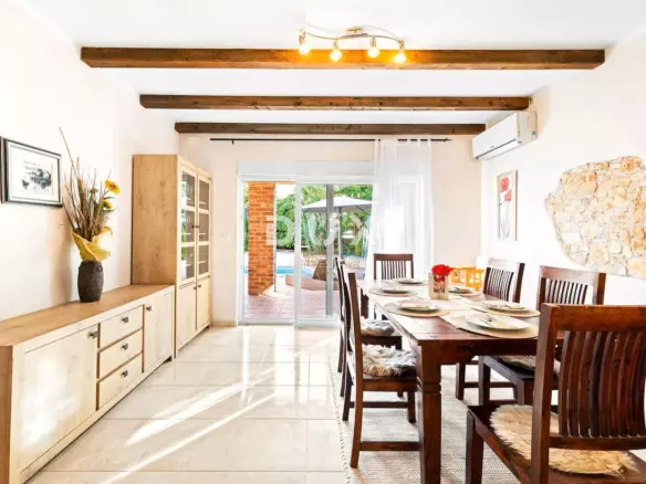 4-bedroom Villa In Funtana, Croatia (238 M²)