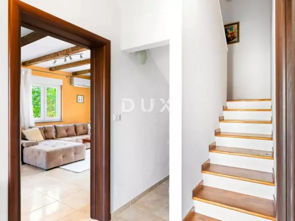 4-bedroom Villa In Funtana, Croatia (238 M²)