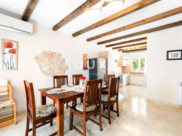 4-bedroom Villa In Funtana, Croatia (238 M²)
