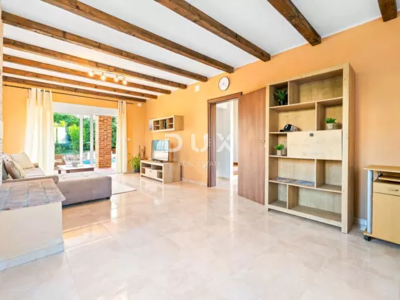 4-bedroom Villa In Funtana, Croatia (238 M²)