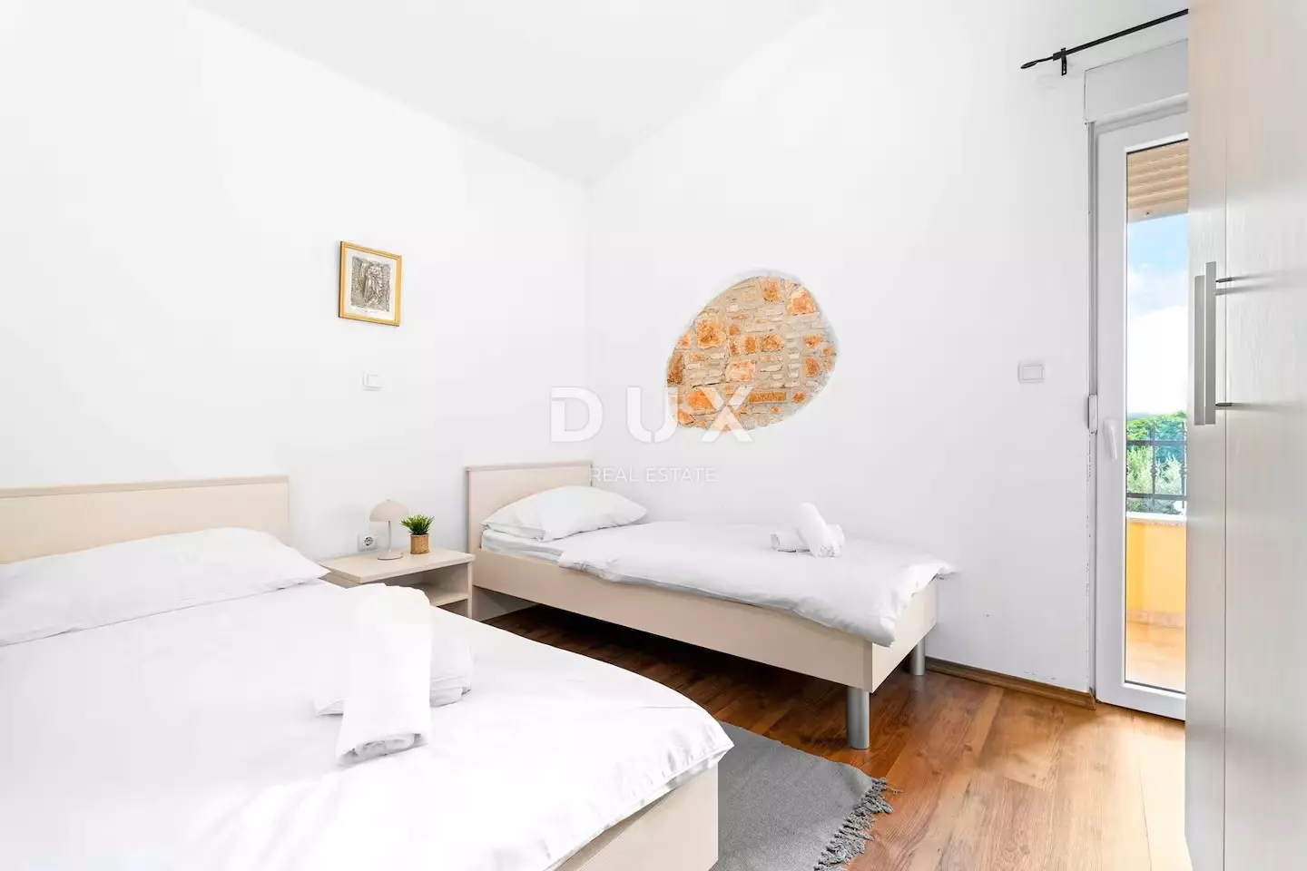 1770666310_17072db3-c857-47f3-bcb5-73cc107e7bf9-cd8fc1 4-bedroom Villa In Funtana, Croatia (238 M²)
