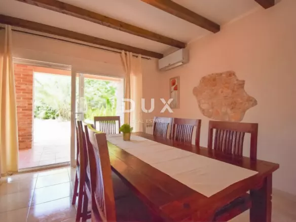 4-bedroom Villa In Funtana, Croatia (238 M²)