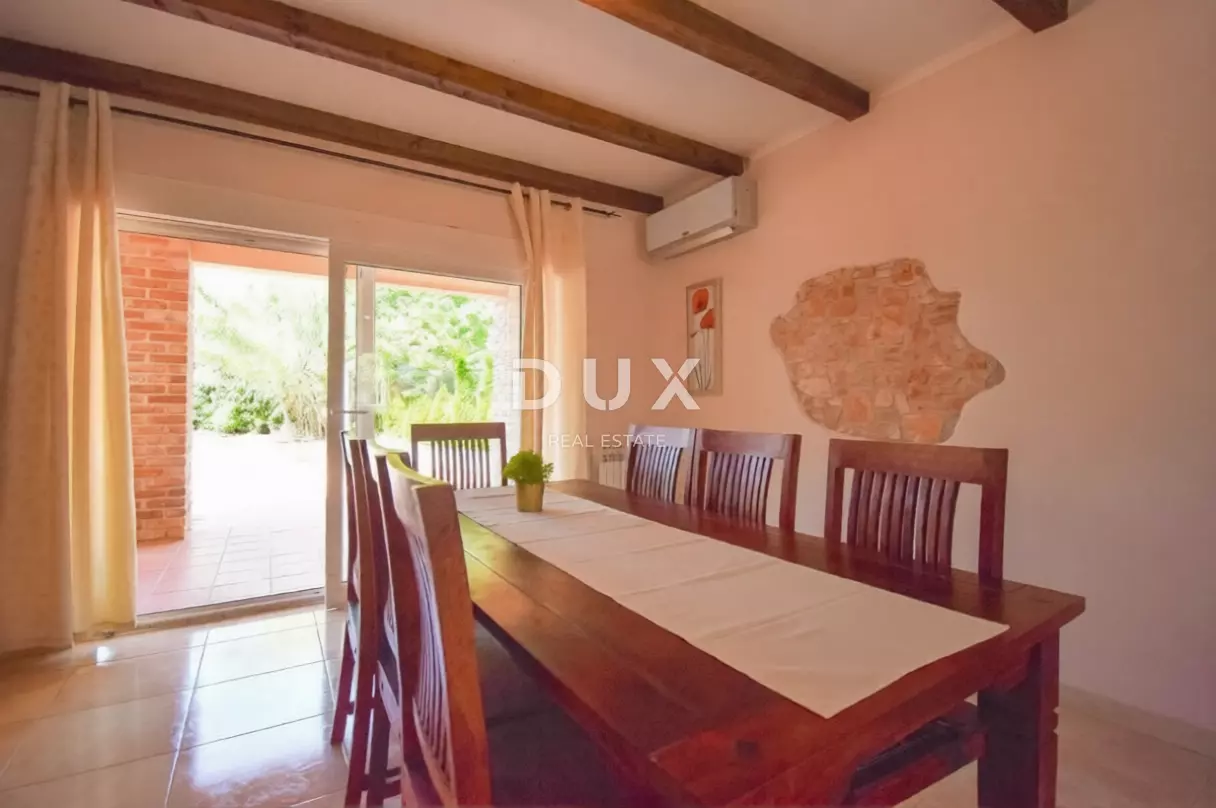 4-bedroom Villa In Funtana, Croatia (238 M²)