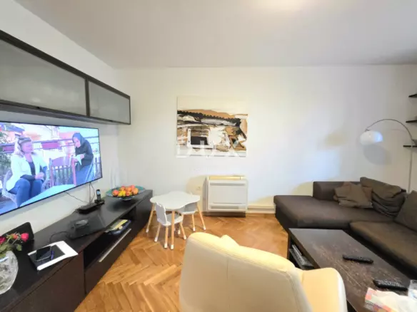 3-bedroom Apartment In Fažana, Croatia (86 M²)