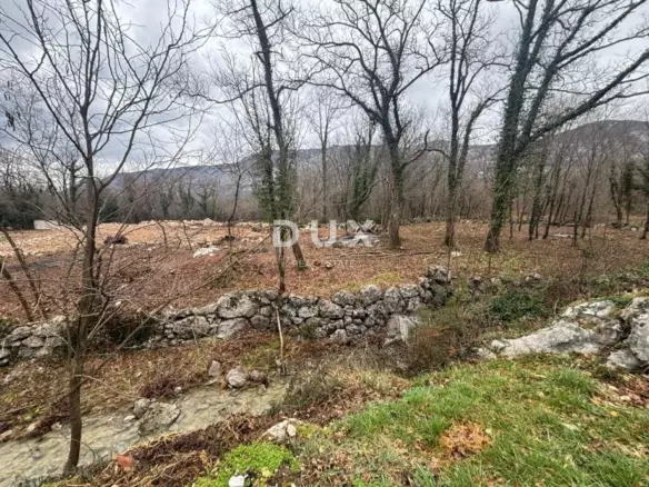 Land In Tribalj, Croatia (1.035 M²)