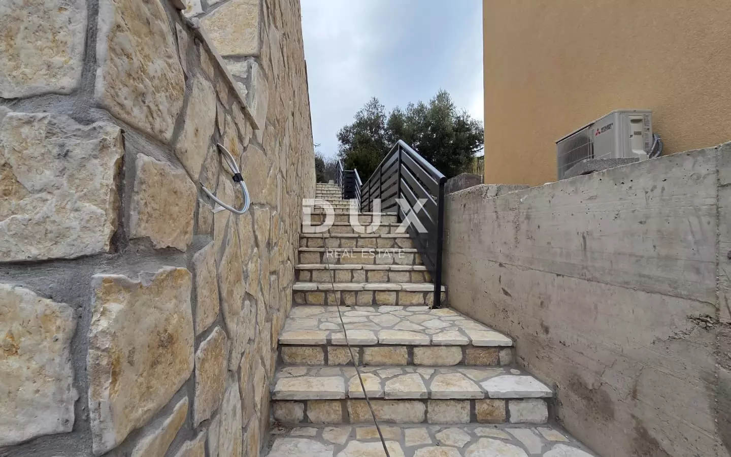 4-bedroom Villa In Jadranovo, Croatia (143 M²)