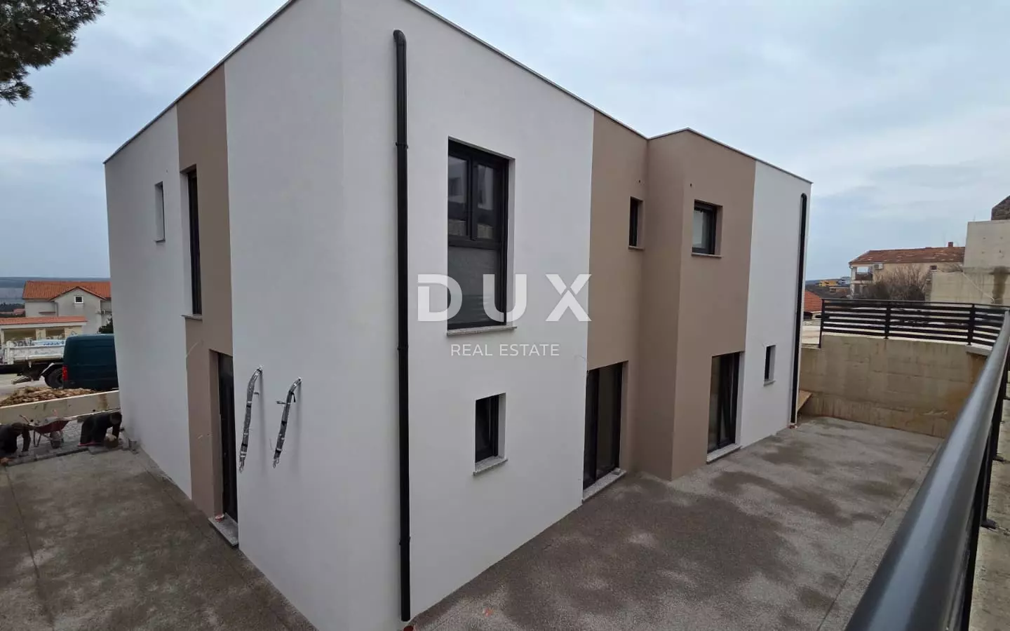 8-bedroom Villa In Jadranovo, Croatia (265 M²)