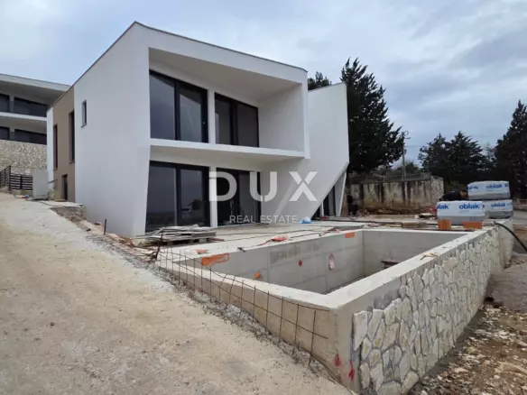8-bedroom Villa In Jadranovo, Croatia (265 M²)