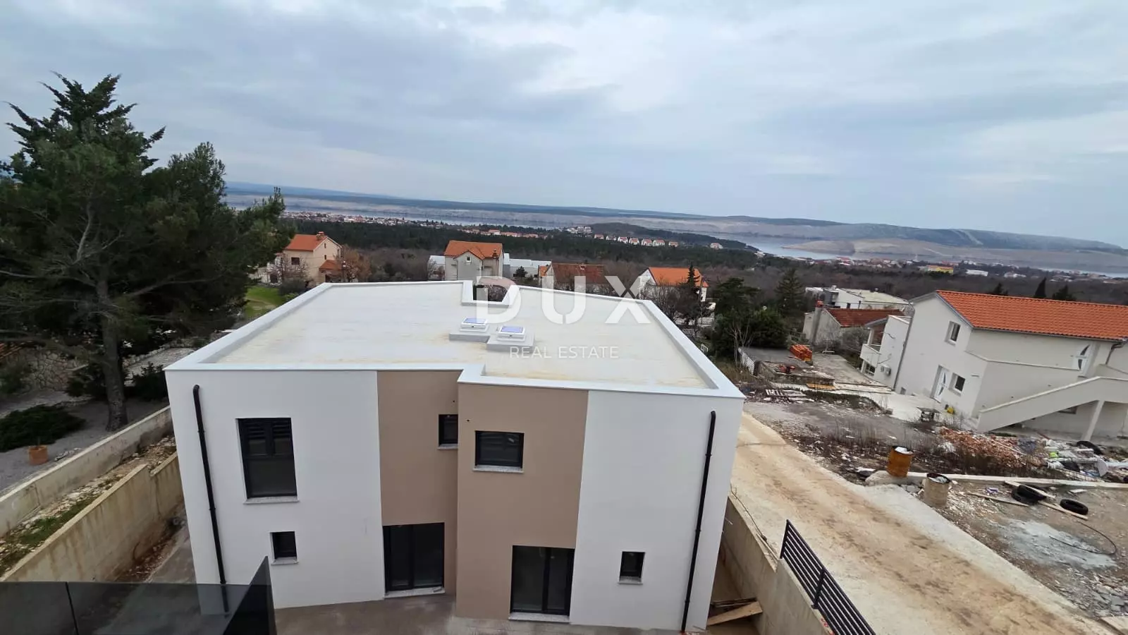 8-bedroom Villa In Jadranovo, Croatia (265 M²)