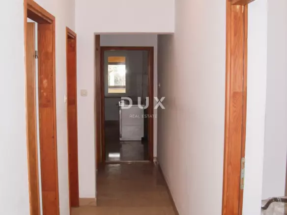 7-bedroom Detached House In Krk, Croatia (399 M²)