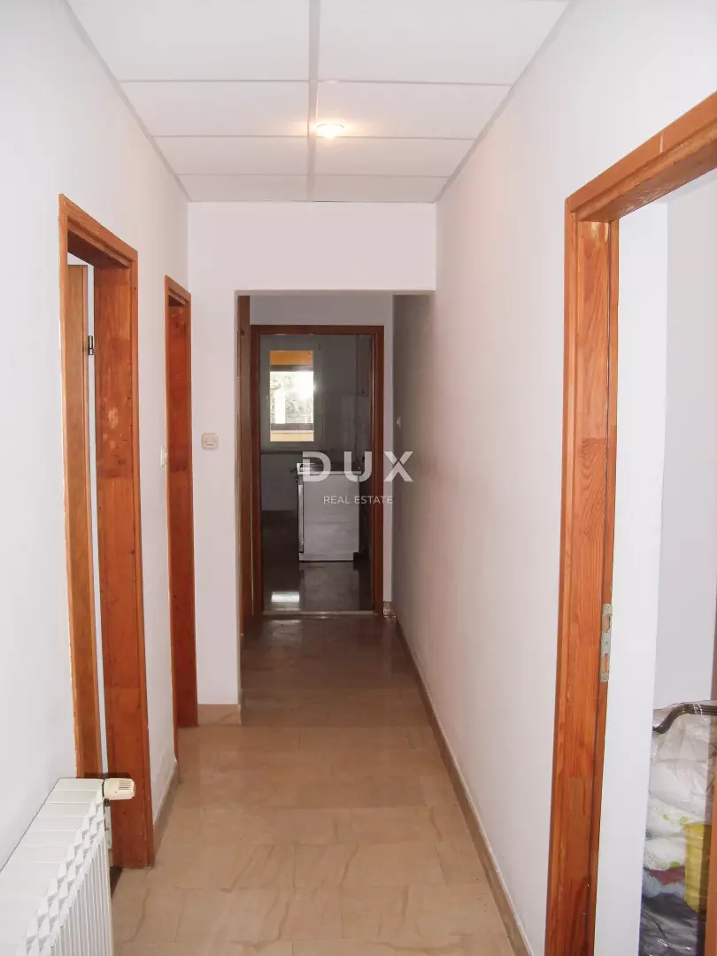1772091803_krk-kuca-apartmani-33-2f9930 7-bedroom Detached House In Krk, Croatia (399 M²)