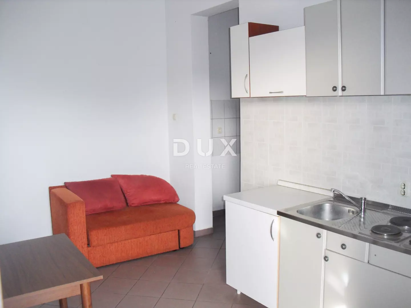 1772091981_krk-kuca-apartmani-37-0da972 7-bedroom Detached House In Krk, Croatia (399 M²)