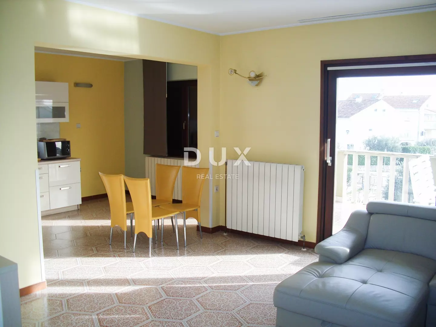 1772092026_krk-kuca-apartmani-42-ecfe79 7-bedroom Detached House In Krk, Croatia (399 M²)
