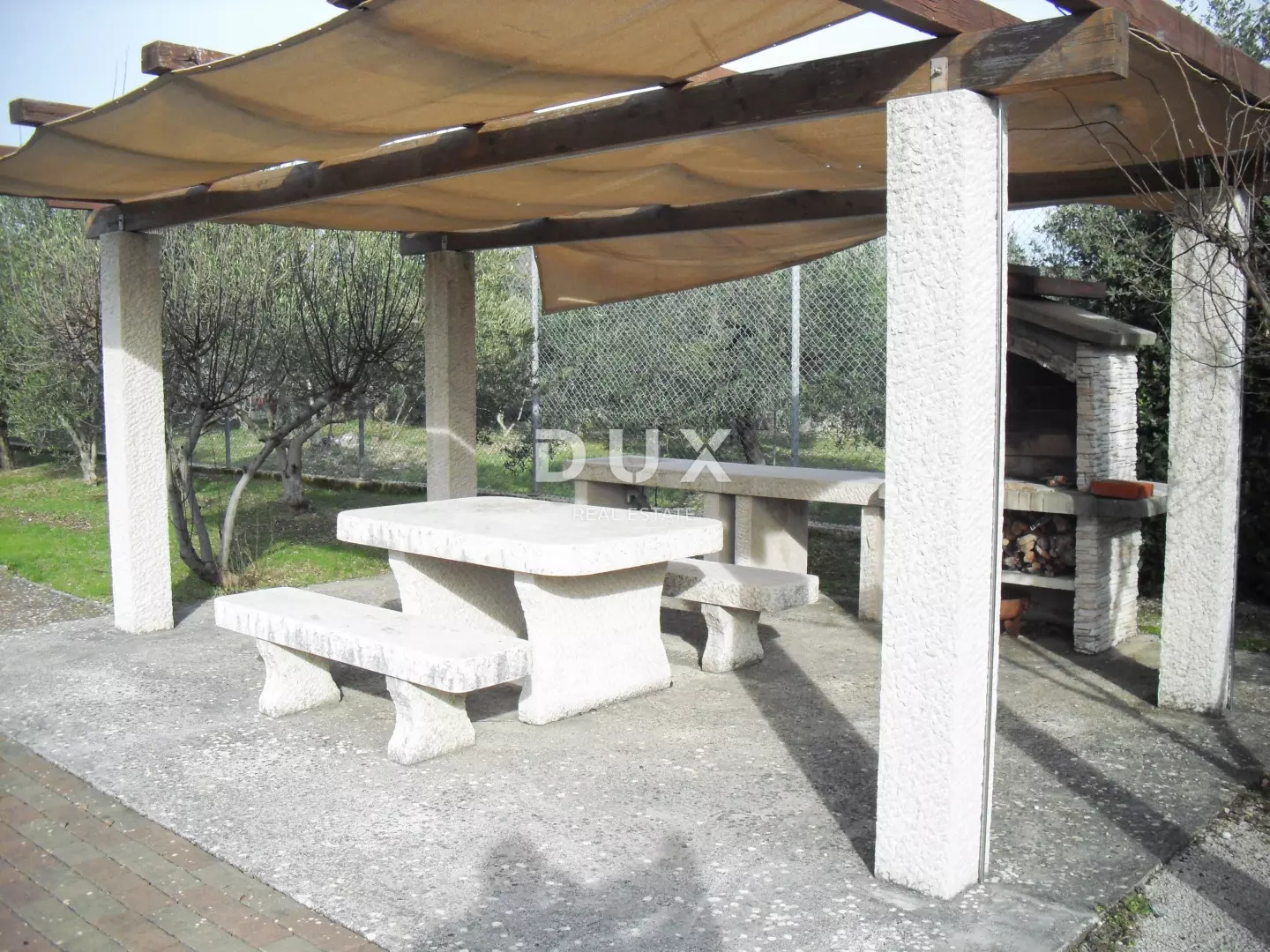 1772092374_krk-kuca-apartmani-4-012843 7-bedroom Detached House In Krk, Croatia (399 M²)