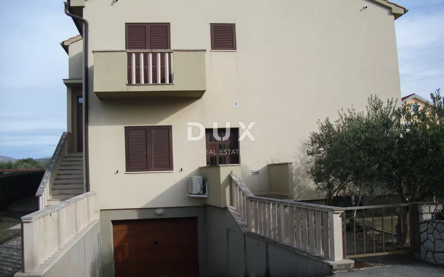 7-bedroom Detached House In Krk, Croatia (399 M²)