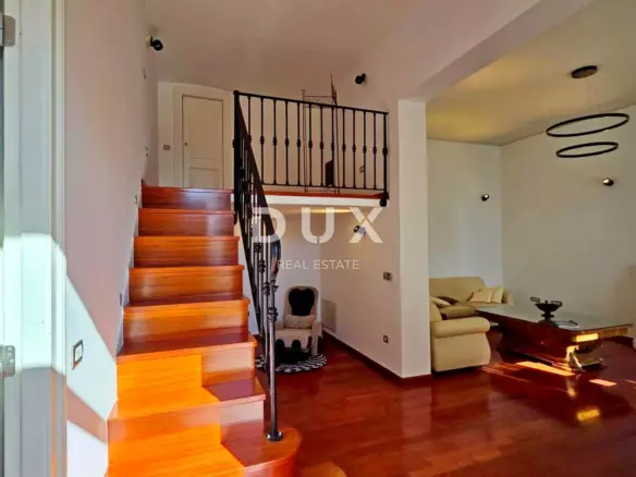3-bedroom Apartment In Bulevard, Croatia (128 M²)