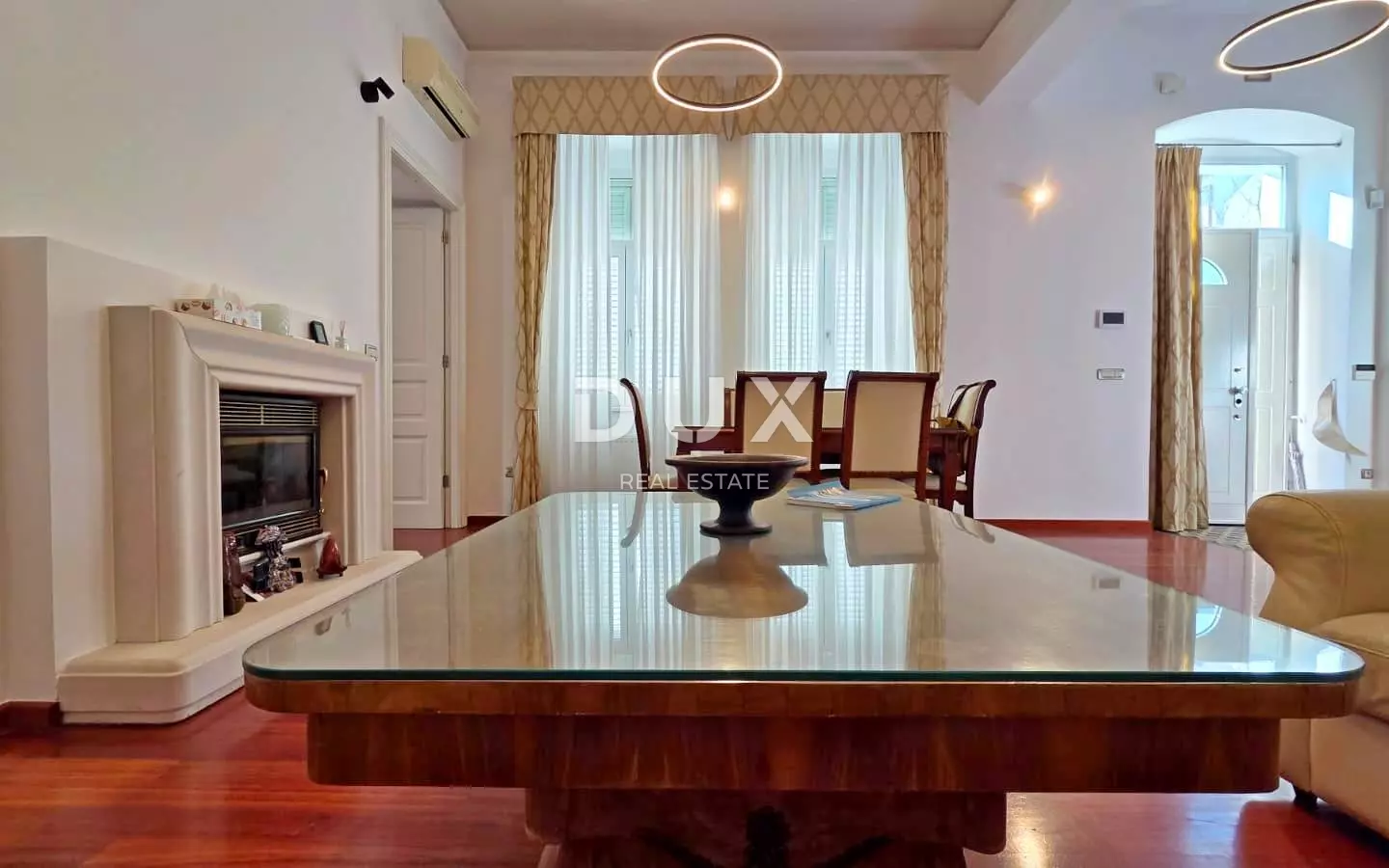 3-bedroom Apartment In Bulevard, Croatia (128 M²)