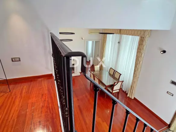 3-bedroom Apartment In Bulevard, Croatia (128 M²)