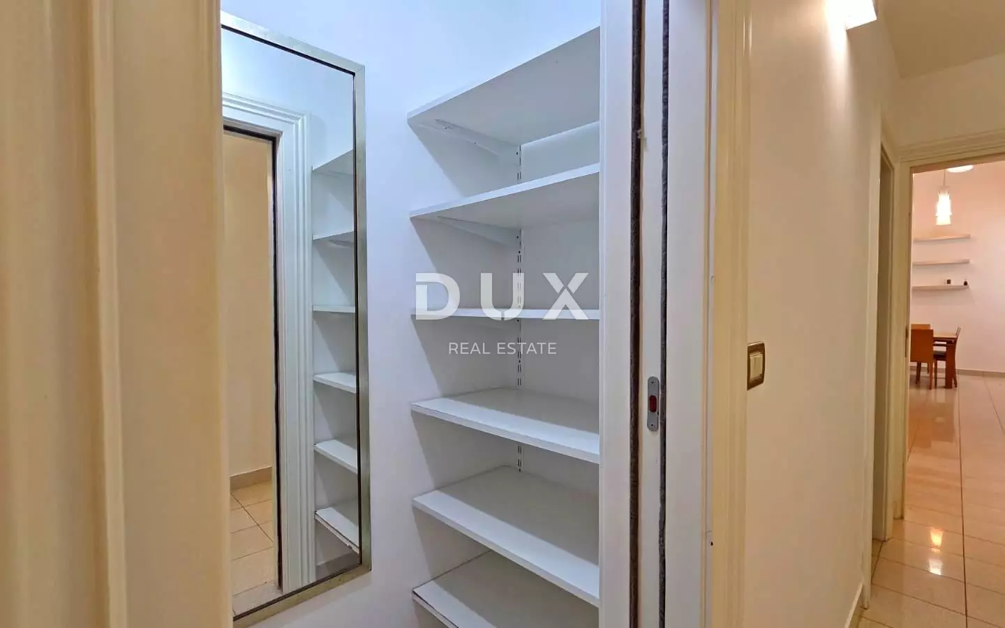 3-bedroom Apartment In Bulevard, Croatia (128 M²)