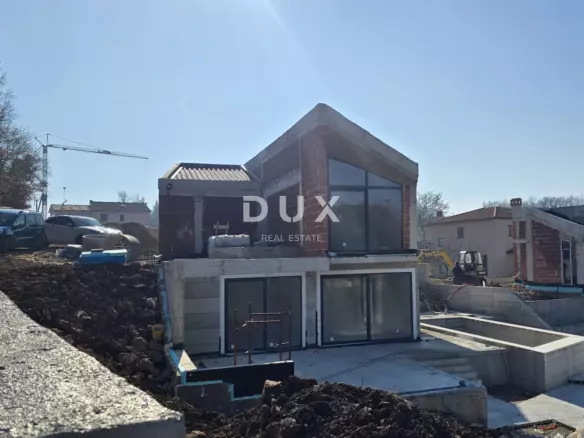3-bedroom Villa In Labin, Croatia (198,41 M²)