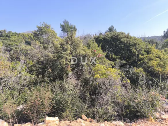 Land In Vinkuran, Croatia (656 M²)