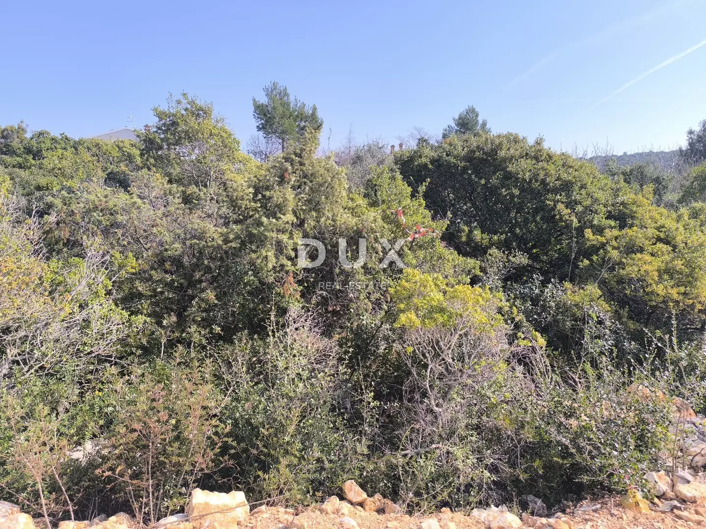 1772711797_1000069970-14c4c5 Land In Vinkuran, Croatia (656 M²)