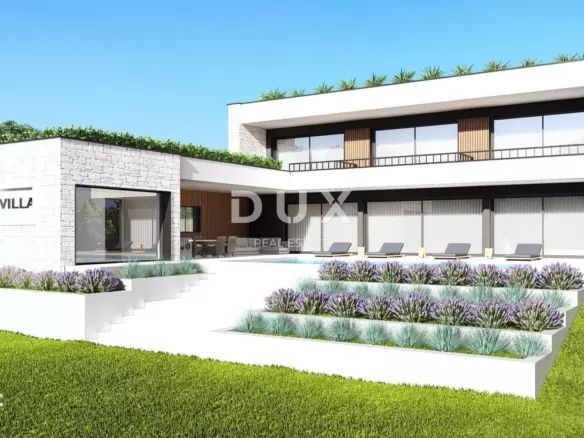 5-bedroom Detached House In Poreč, Croatia (302 M²)