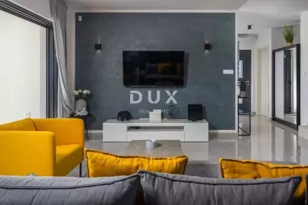 3-bedroom Detached House In Šmrika, Croatia (250 M²)